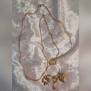 Vintage Avon Gold Tone Charm Necklace - 3 Charms Included. Excellent Condition.